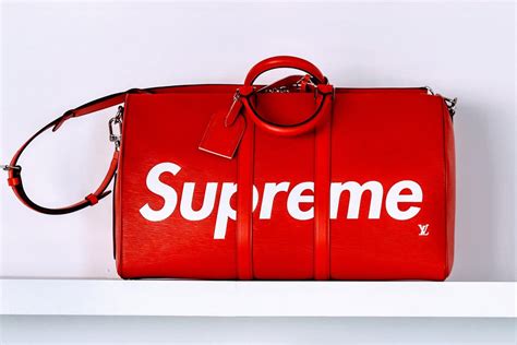 sac louis vuitton supreme noir|supreme x louis vuitton collection.